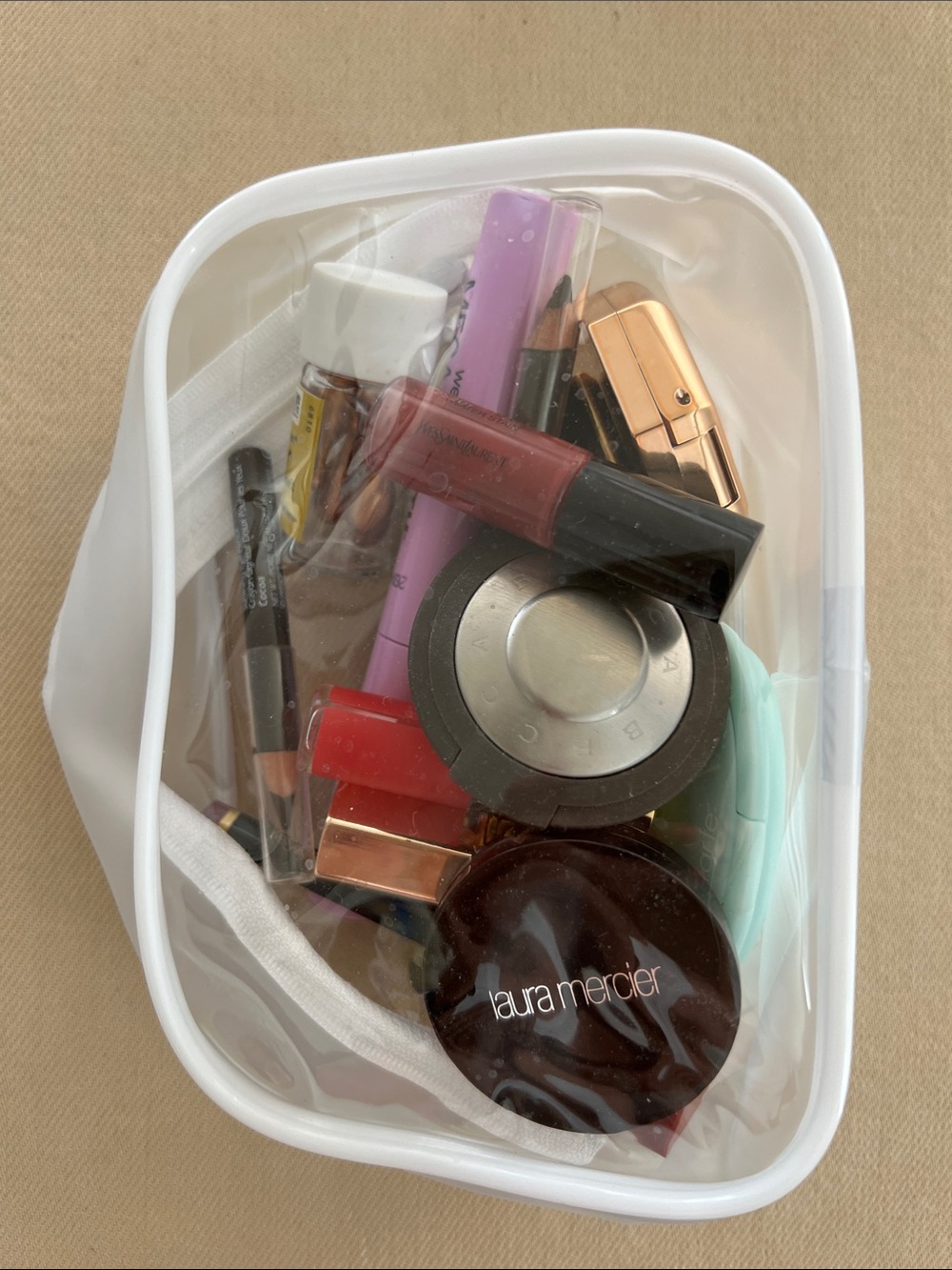 Assorted Women’s Makeup and Perfume Collection - Picture 2 of 9